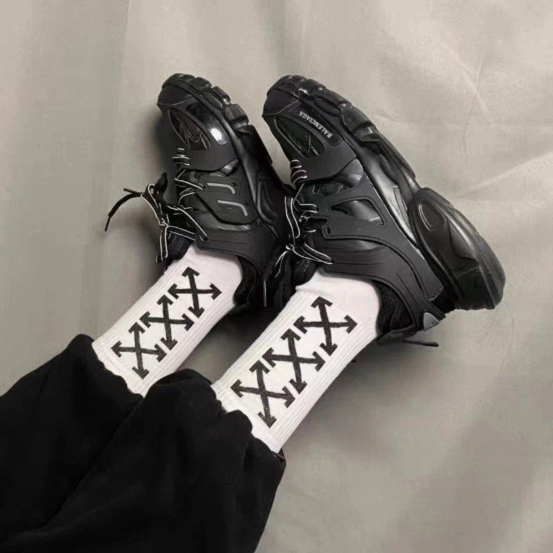 2 Pairs Mens Womens Off Arrow Crew Socks White XX Comfort Breathable Causal Sock