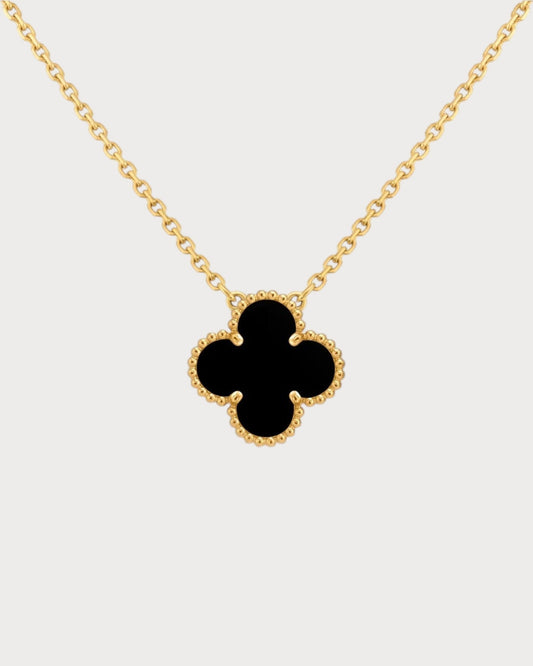 VAN CLEEF & ARPELS Vintage Alhambra Onyx Pendant 18k(Yellow Gold)